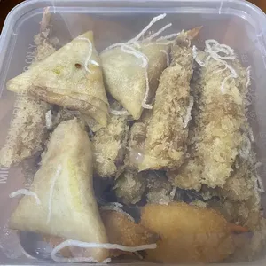Breaded Crab Claw & Curry Samosa