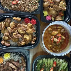 Signature Curry Chicken w/ Potato 招牌咖喱鸡马铃薯