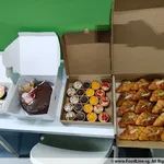 Mini Sweet Paradise Set (20pcs) (Choice of Flavour (5pcs per Flavor): Peach) (Choice of Flavour (5pcs per Flavor): Strawberry) (Choice of Flavour (5pcs per Flavor): Salted Caramel Chocolate) (Choice of Flavour (5pcs per Flavor): Apple Crumble)