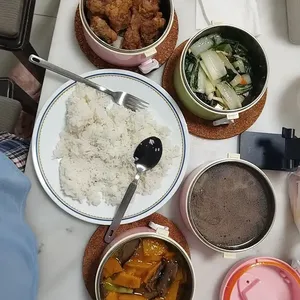 Premium Delights Single Meal Package (7 Days Package) (3 Dishes 1 Soup OR 4 Dishes)