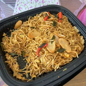 Nonya Laksa Goreng