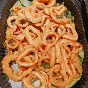 Salted Egg Sotong 咸蛋苏东