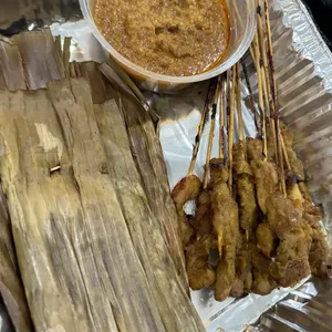 Platter <br>chicken satay & homemade otah