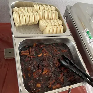 扣肉馒头 Braise Pork w/ Bun