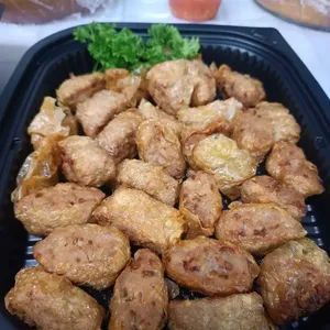 Crisp fried prawn rolls 虾枣