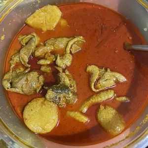 Signature Curry Chicken