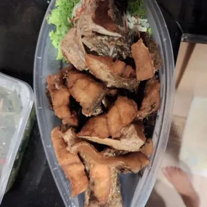 Deep Fried Seabass with Thai Chili Sauce