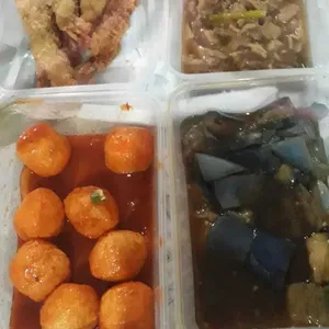 Tingkat - 3 Dishes + 1 soup/ 4 Dishes  (20 days)(Lunch)