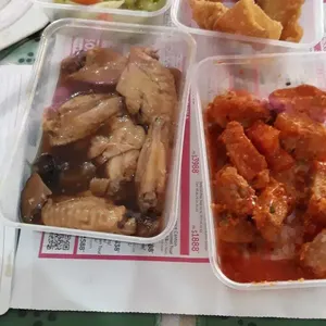 Tingkat - 3 Dishes + 1 soup/ 4 Dishes  (20 days)(Lunch)