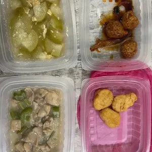 Lunch Tingkat (20 Day, 3 Dishes + Soup OR 4 Dishes)