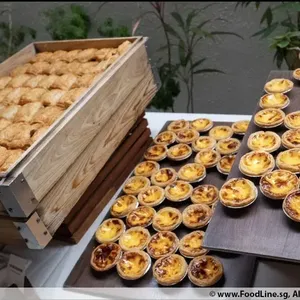 Flaky BBQ Chicken Puff<br>flaky pastry, BBQ sauce, five spice powder<br>contains allium, soy, wheat ( +$1 per Pax<i>, $1.09 w/GST</i> )