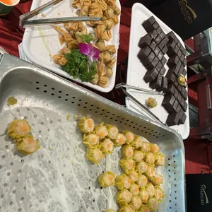 Steamed Mini Chicken Siew Mai with Sweet Sauce