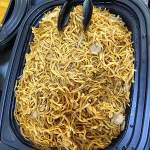 Hong Kong Fried Egg Noodles