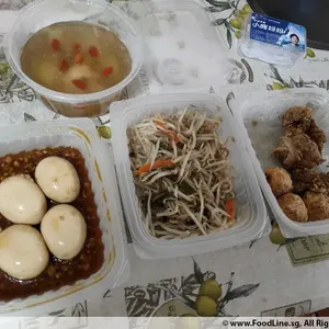 Lunch Tingkat (20 Day, 3 Dishes + Soup OR 4 Dishes)