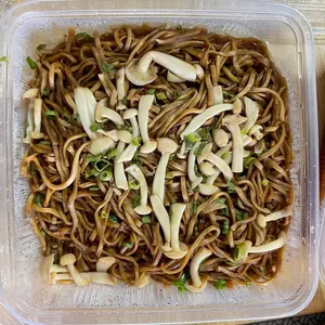 Braised Ee Fu Noodles with Shiitake