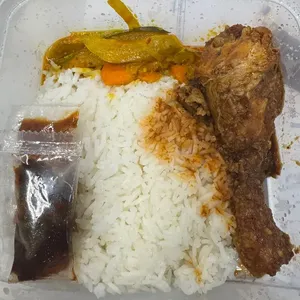 Nasi Ayam Masak Merah