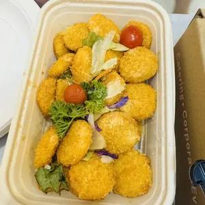 Crispy Crumbed Scallop with Mentaiko Dip