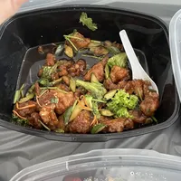 Click to see Marmite Chicken 妈蜜鸡丁