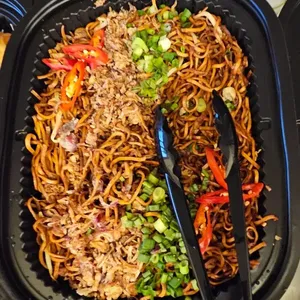 Cantonese Style Ee Fu Noodle   (港式伊府面)