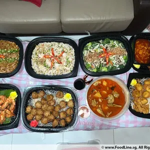 Signature Bayfront Seafood Fried Rice   (海鲜炒饭)