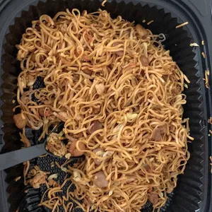 Hong Kong Fried Egg Noodles
