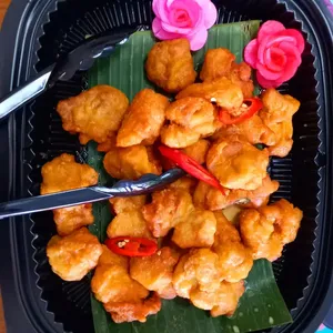Salted Egg York Chicken 咸蛋黄炸鸡