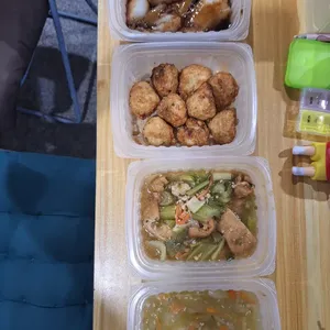Dinner Tingkat (20 Days, 3 Dishes + Soup OR 4 Dishes)