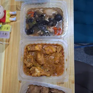 Dinner Tingkat (20 Days, 3 Dishes + Soup OR 4 Dishes)