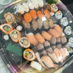 Japanese Classic Sushi and Maki Platter (55pcs)