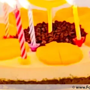 Mango Milk (Size: 1 kg) (Messages on the cake: NO message can be written on cake.)