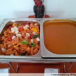 Signature red curry chicken with baby potatoes 招牌咖喱鸡
