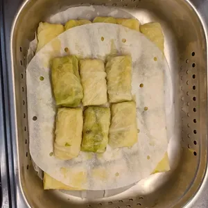 Steamed Cabbage Roll with Shrimp