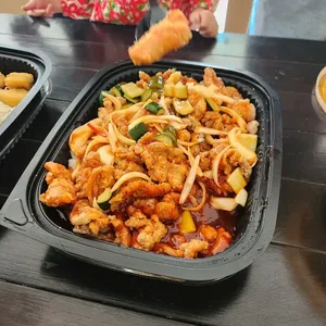 咕噜猪肉 Sweet & Sour Pork