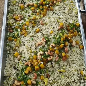橄榄菜脆金瓜腰豆饭 Steamed Olive Vegetable Rice with Crispy Pumpkin and Cashew Nut