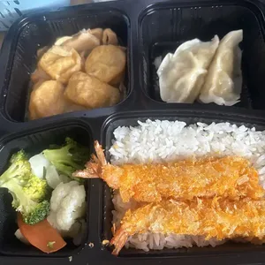 10 Days Lunch Tingkat Package (Weekdays Only)