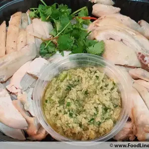 招牌姜茸鸡 Fragrant Poached Chicken with Chef’s Specialty Ginger Sauce