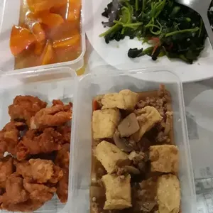 Tingkat - 3 Dishes + 1 soup/ 4 Dishes  (20 days)(Dinner)