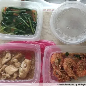 Lunch Tingkat (20 Day, 3 Dishes + Soup OR 4 Dishes)