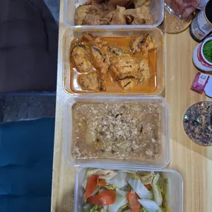 Tingkat - 3 Dishes + 1 soup/ 4 Dishes  (20 days)(Dinner)