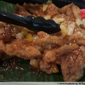 Sweet & Sour Fish with Fruit Cocktail   (杂果糖醋鱼)