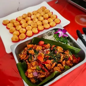 Chilli Prawns 	辣椒虾
