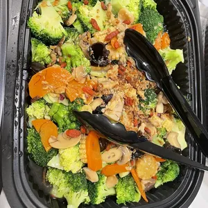 Fa Cai Vegetable W Mushroom	花开富贵翡翠冬茹