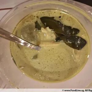 Green Curry Chicken