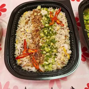 Signature Bayfront Seafood Fried Rice   (海鲜炒饭)