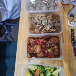 Tingkat - 3 Dishes + 1 soup/ 4 Dishes  (20 days)(Dinner)