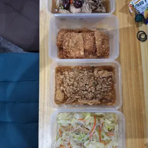 Tingkat - 3 Dishes + 1 soup/ 4 Dishes  (20 days)(Dinner)