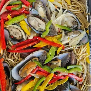Spaghetti w New Zealand Mussels