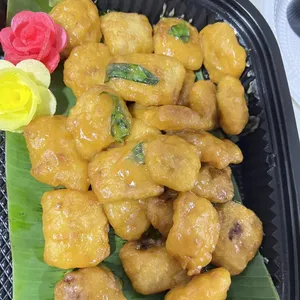 Salted egg York fish 咸蛋黄鱼片