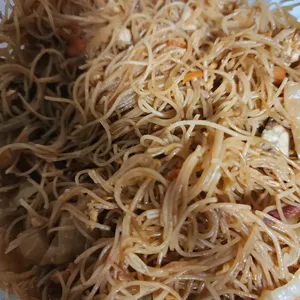 Fried Bee Hoon •星洲米粉