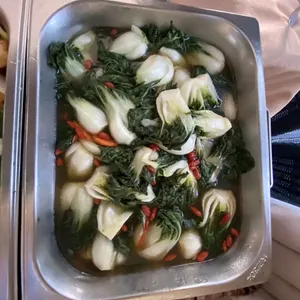 Nai Bai with Superior Broth